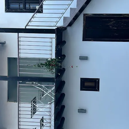 فيلة μακρυνάρι Kornos